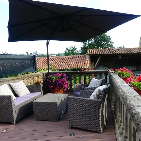 La Maison De Roussi Bed & Breakfast *